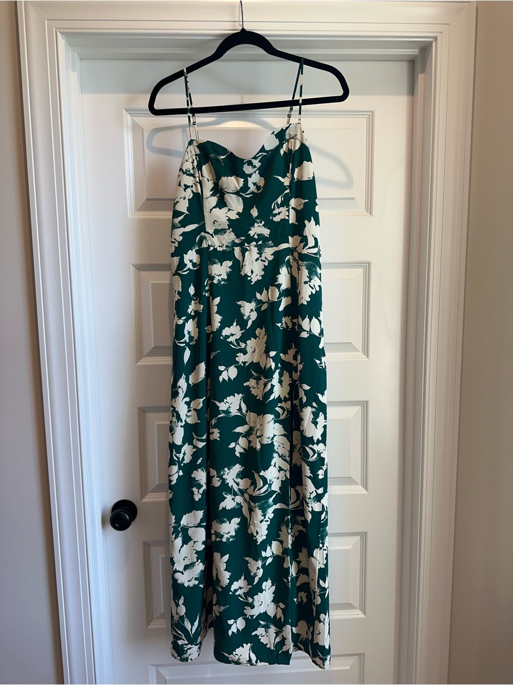 Abercrombie & Fitch Floral Green Spaghetti-Strap Maxi Dress